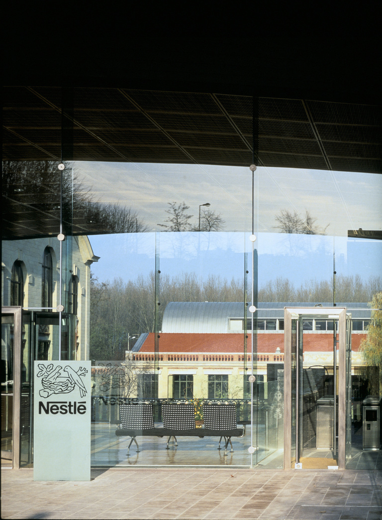 Carta - Reichen et Robert Associés - Le pavillon d'entrÇe ext ∏ Stephane Couturier001.jpg