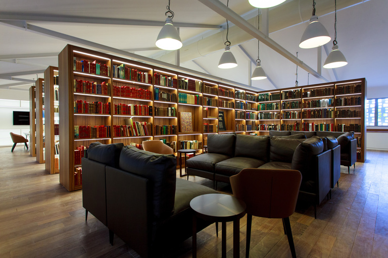 Baaum - 17-La bibliotheque ∏Fondation ClÇment - Jean Franáois Gouait photographe.jpg