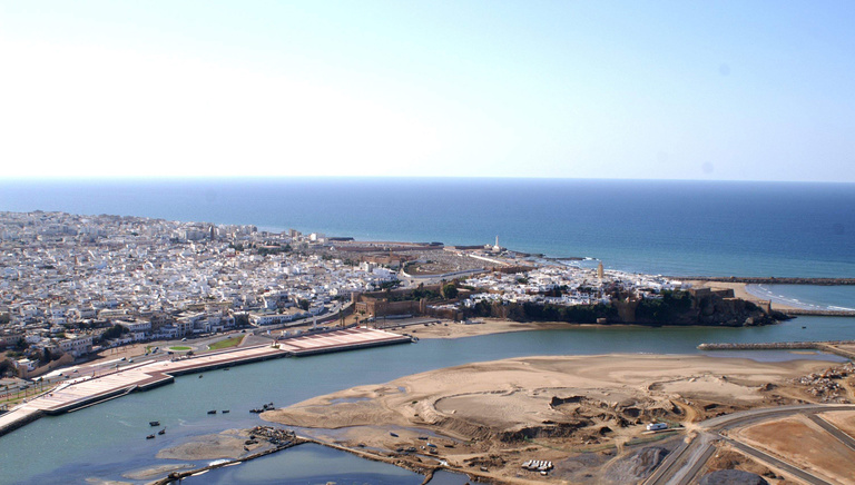 Carta - Reichen et Robert Associés - 6-MAROC-les quais de Rabat_RRA_photos Bensouda_.jpg