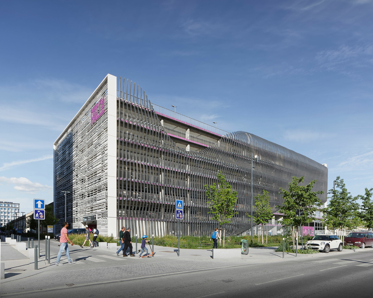 Baaum - RRA_©camille-Gharbi_PARKING-SILO_EXT_2176-web.jpg